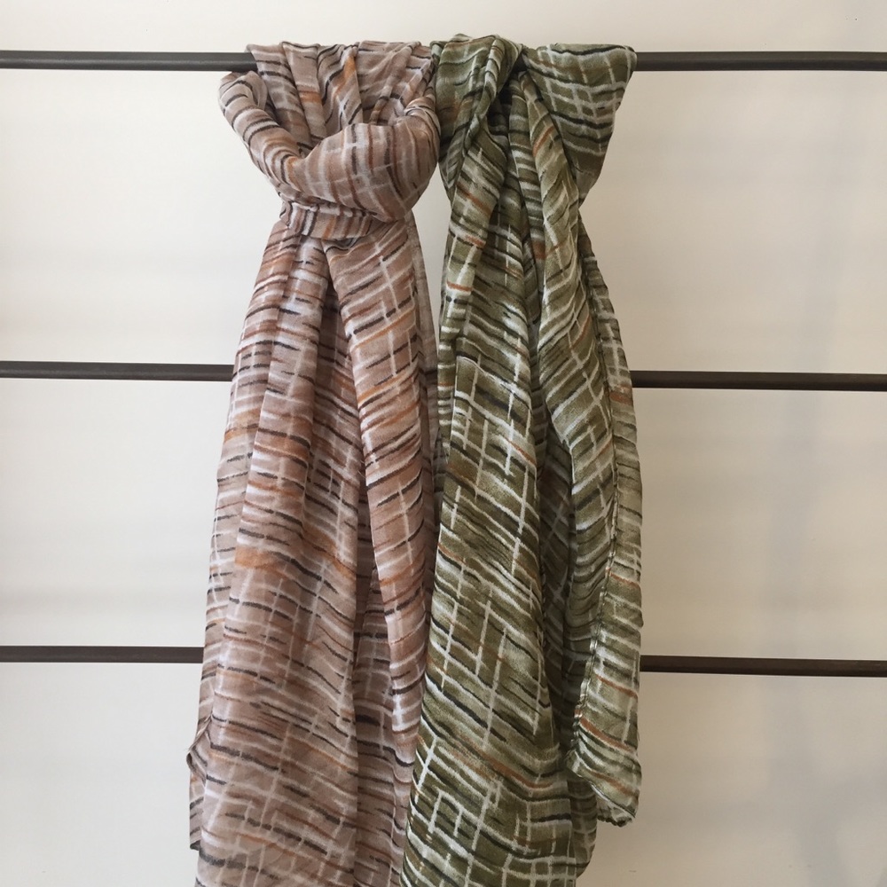 Light weight printed scarves